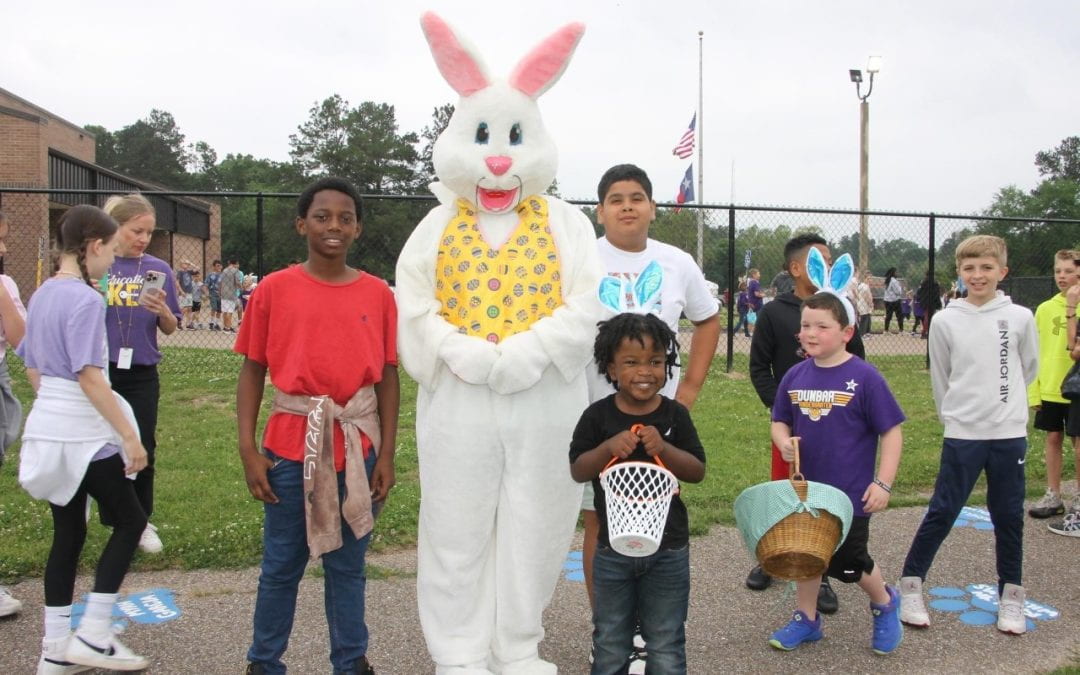 Annual Kinder/5th Grade Easter Egg Hunt!!