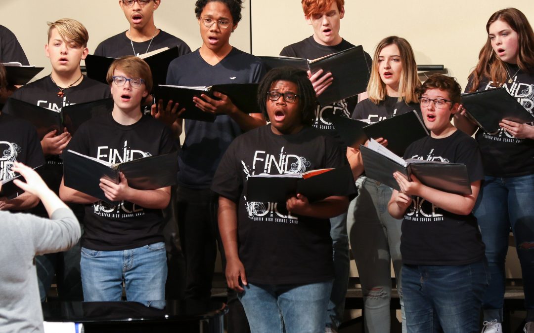 Voices of Fall: Photos from LHS Choir performance