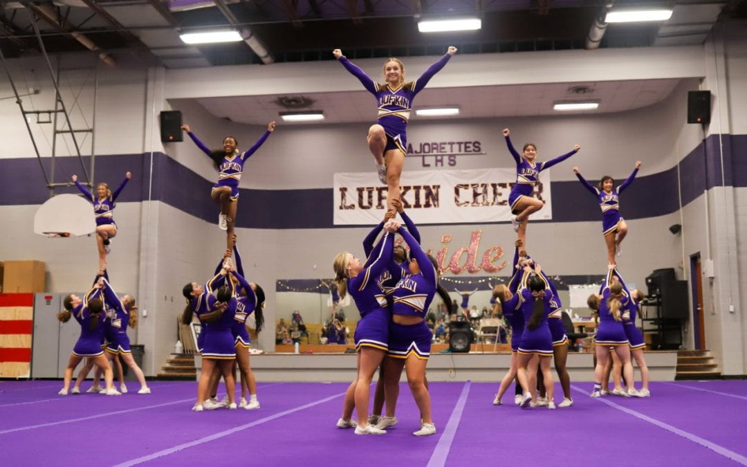 LHS Cheer qualifies to compete in NCA high school nationals this weekend